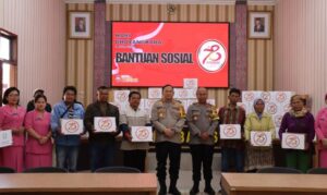 Hari ke-78 Bhayangkara, Polres Humbahas Berikan Bansos