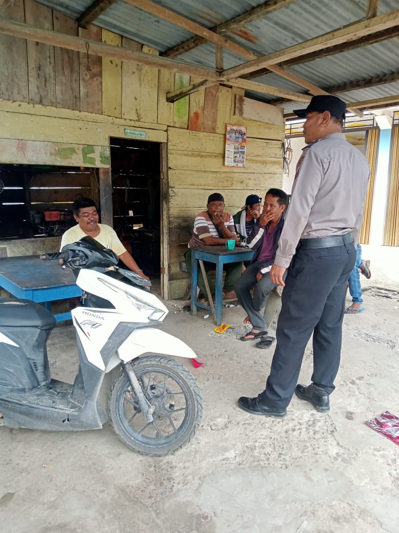 Hindari Gangguan Kamtibmas, Polsek Pakkat Melaksanakan Patroli Rutin Di Sekitar