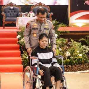 Irjen Pol Ahmada Lutfi,Bakti Sosial di Pemalang Berbagi Kasih Dengan Penyandang Disabilitas