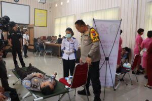 Gelar Donor Darah, Polres Humbang Hasundutan Sambut HUT Bhayangkara ke 78