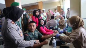 Hari Bhayangkara ke 78, Polres Sukoharjo Gelar Bakti Sosial Donor Darah