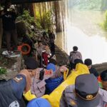 Jenazah Pemuda Ditemukan Mengambang Di Bawah Jembatan Sungai Sambong Batang