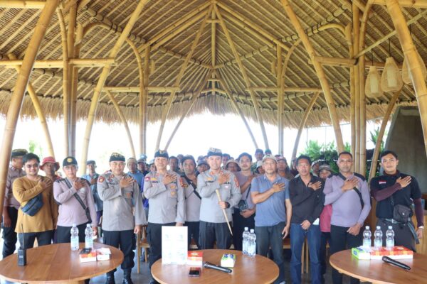 Jumat Curhat, Kapolres Jembrana Bersama Karyawan Pt. Titis Sempurna