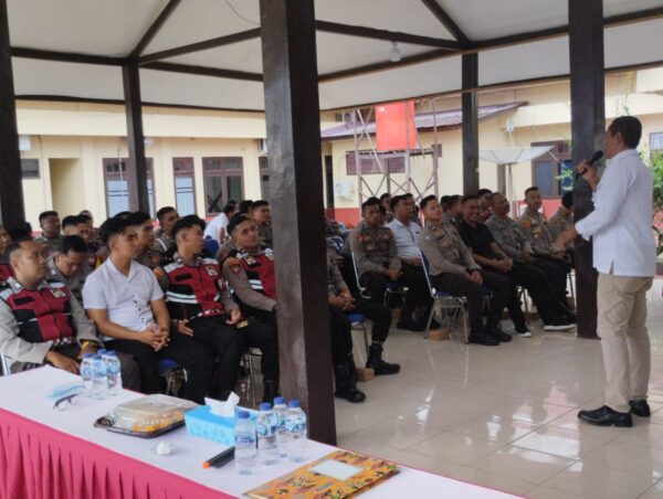 Kabid Propam Polda Kalteng Laksanakan Pembinaan Etika Profesi Polri Di