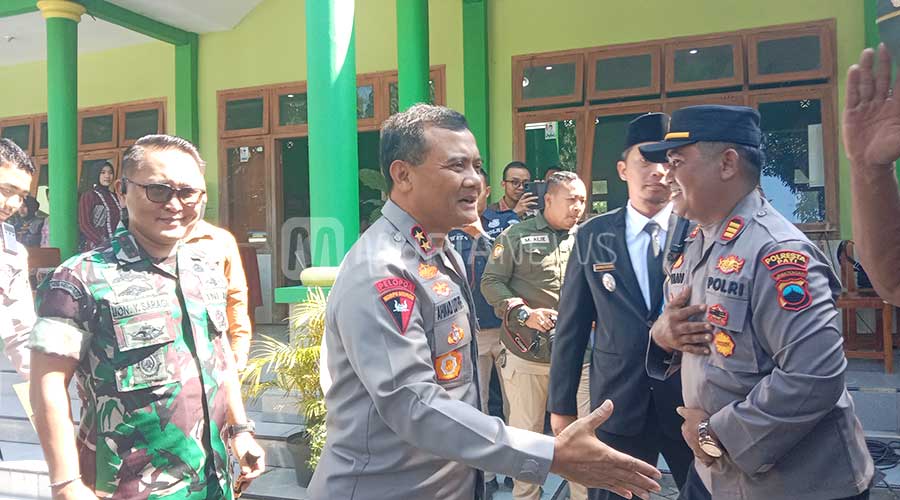 Kapolda Jawa Tengah Sambangi Sukolilo Pati, Memberikan Penyuluhan Hukum