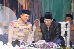 Irjen Pol Ahmad Luthfi Sholawatan Bersama Habib Zaidan Di Pabelan Kab. Semarang