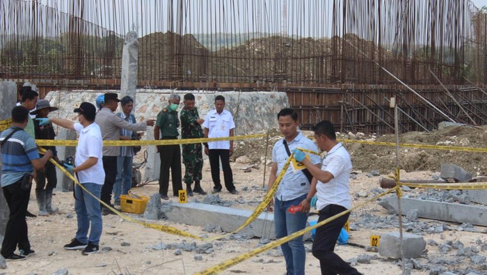 Kuli Bangunan Asal Kediri Tewas Ketiban Tiang Beton Di Jiken