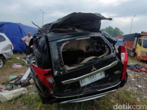 Polisi Ungkap Alasan Truk Parkir di Jalan Tol dalam Laka Maut Pajero Kendal