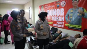 Sabut Hari Bhayangkara ke 78, Polres Sukoharjo Gelar Bakti Sosial Donor Darah