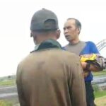 Menyentuh, Aipda Hendra Lepas Seragam Demi Evakuasi Jasad Bayi Dibuang