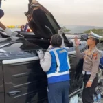 Mitsubitshi Pajero Menabrak Truck Di Jalur Tol Batang Tewaskan 1