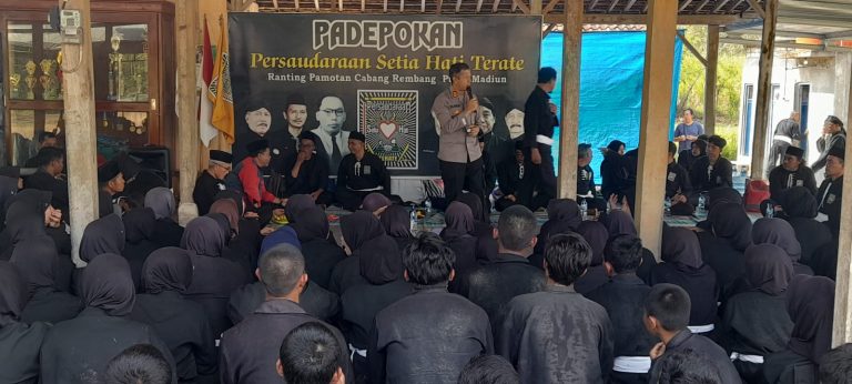 Pam Kegiatan Latihan Bersama Para Siswa Sabuk Putih Psht P.