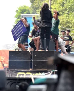 Polresta Banyuwangi Periksa Pemilik Sound System: Buntut Aksi Demo yang Pecahkan Kaca dan Genteng Pemkab