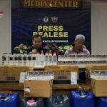 Pengiriman Arak Bali & Rokok Ilegal Digagalkan Bea Cukai Banyuwangi