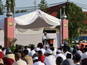 Penuh Khidmat, Polda Kalteng Gelar Shalat Idul Adha Bersama Masyarakat