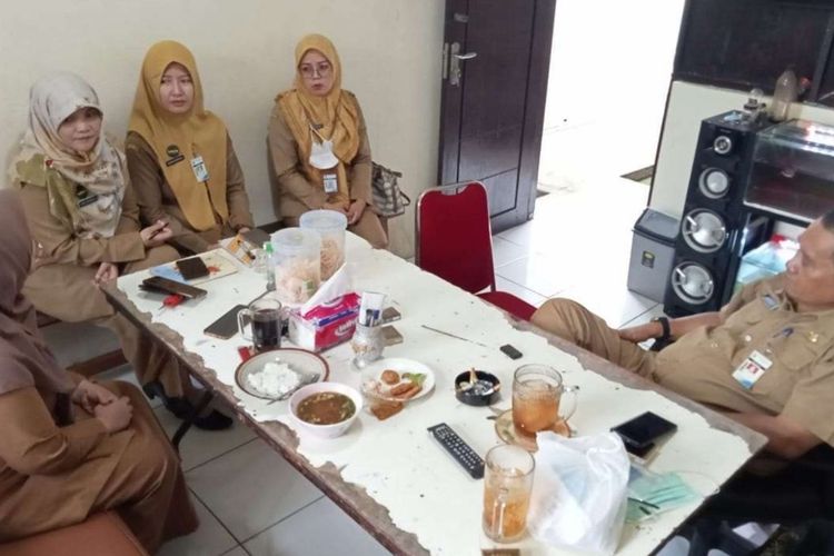 Perawat Di Puskesmas 2 Batang Dibebastugaskan Buntut Pelayanan Buruk