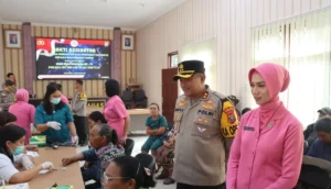 Sambut HUT Bhayangkara ke-78, Polres Humbahas Gelar Pengobatan Gratis