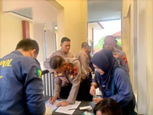 Personel dan ASN di Jajaran Polresta Banyuwangi Jalani Tes Urine: Hasilnya Negatif