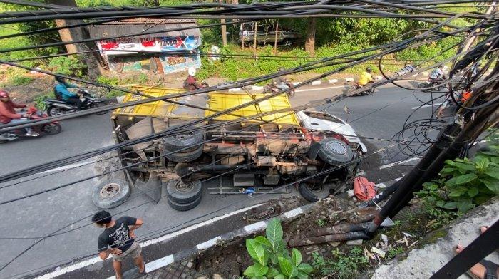 Polisi Resmikan Contra Flow Usai Kecelakaan Truk Terguling Di Gombel