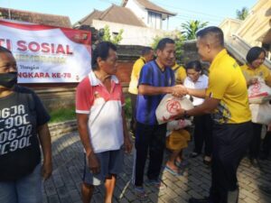 Polres Jembrana Menggelar Bakti Relegi dan Baksos Di Gereja Mandira Santi