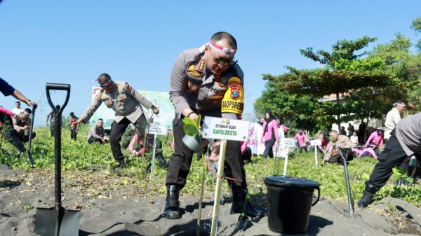 Inisiatif Polresta Banyuwangi untuk Meningkatkan Pariwisata dan Mengurangi Pemanasan Global