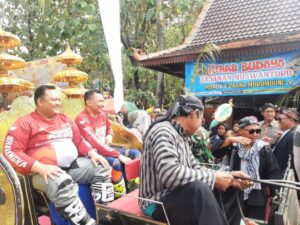 Polsek Kaliori Rembang Amankan Kirab Budoyo Jajanan Nuswantoro Mbalike Pasar BrumbungKecamatan Kaliori Kabupaten Rembang