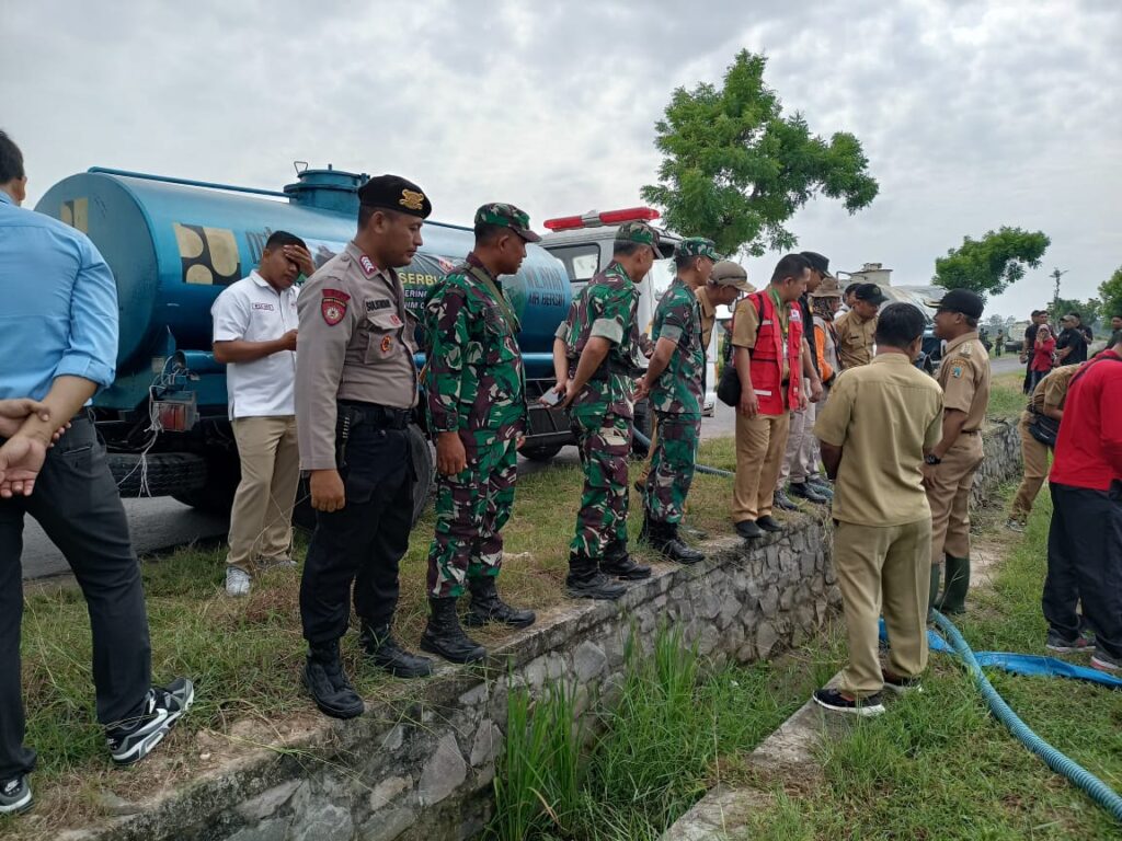 Penyaluran Bantuan Serbuan Air Untuk Pertanian Desa Wiroto Dihadiri Polsek Kaliori