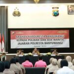 Polwan Dan Asn Wanita Polresta Banyuwangi Dapat Pembekalan Untuk Tingkatkan