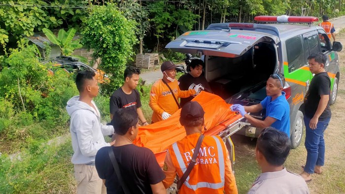 Pria Punk Tewas Tertabrak Ka Joglosemarkerto Di Gondangrejo Karanganyar