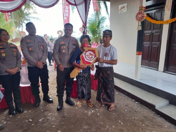 Program Bedah Rumah Diresmikan Kapolres Jembrana Pada Hari Bhayangkara Ke 78