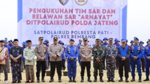 Relawan SAR “Arnavat” dari Polres Rembang dan Polresta Pati di Kukuhkan