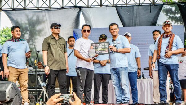 Ribuan Peserta Dan Kapolda Jateng Di 2 Tak Jeparadise Festival