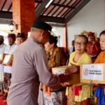 Sambut Hari Bhayangkara Ke 78, Polresta Banyuwangi Salurkan Sembako Ke