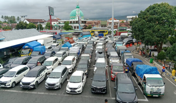 Selain Cuaca Buruk, Polresta Banyuwangi Sebut Macet Di Ketapang Banyuwangi