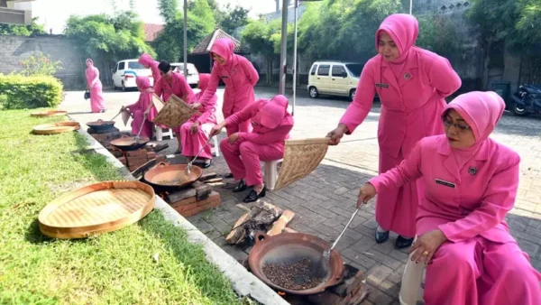 Seluruh Peserta Sangrai Kopi Pelataran Bakal Dapat Sertifikat: Bukti Keikutsertaan