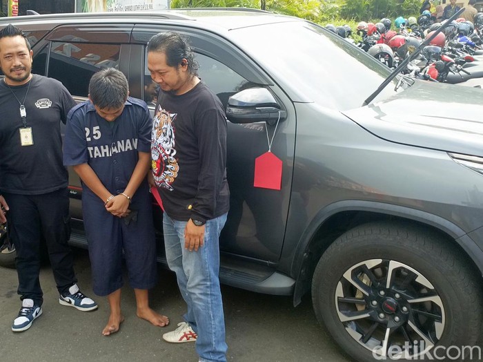 Seorang Calon Dokter Di Semarang Gondol Fortuner Teman: Kuncinya Saya