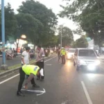 Tabrakan Dua Motor Di Jalan Raya Basuki Rahmat Banyuwangi, Satu