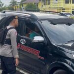 Tingkatkan Keamanan, Piket Yanma Cek Ranmor Yang Masuk Ke Mapolda