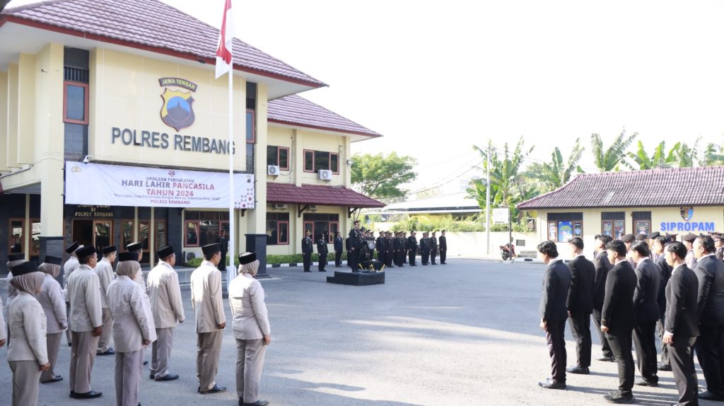 Upacara Bendera Peringatan Hari Lahir Pancasila Polres Rembang