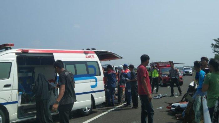 Update Ambulans PKS Kecelakan Maut di Tol Pekalongan, sedang Bawa Jenazah, Korban Tewas Bertambah