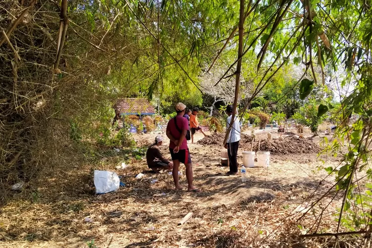 Warga Desa Plampangrejo Banyuwangi Terkejut Dengan Aksi Pencurian Tali Pocong