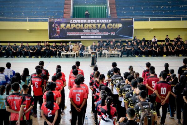 Meriahkan Hari Bhayangkara Ke 78: Polresta Banyuwangi Gelar Lomba Bola Volly