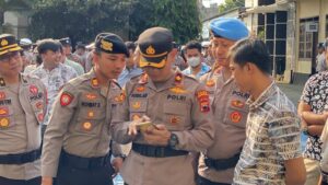 Polres Banjarnegara Cek HP Anggota untuk Mencegah Terlibatnya Judi Online