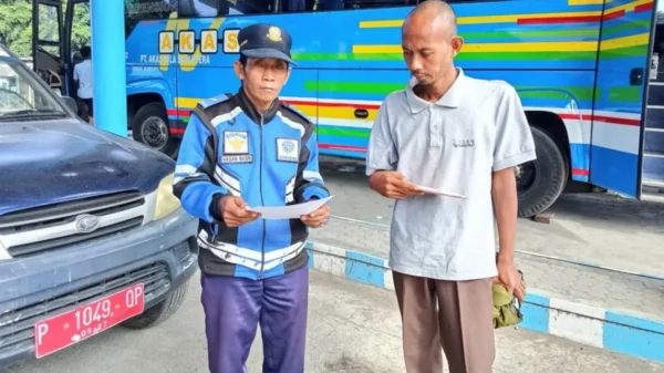 Antisipasi Laka Angkutan Umum, Petugas Razia Di Terminal Sri Tanjung