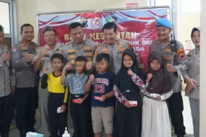 Polres Batang Beri Alat Bantu Kesehatan pada Belasan Penyandang Disabilitas