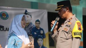 Dai Kamtibmas Polres Tegal Kota Blusukan ke Sekolah-sekolah untuk Antisipasi Tawuran