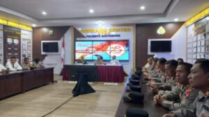 Dandim 0825/Banyuwangi Berikan Kejutan di HUT Bhayangkara ke-78 saat Penggerebekan Polresta Banyuwangi