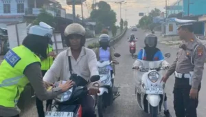 Tingkatkan Disiplin Berlalu Lintas, Sat Lantas Polres Lamandau Periksa Kendaraan Dalam Ops Patuh Telabang 2024