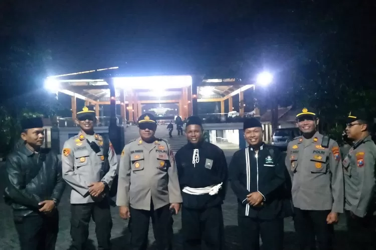 Empat Polsek Di Banyuwangi Siaga Saat Warga Psht Gelar Ritual