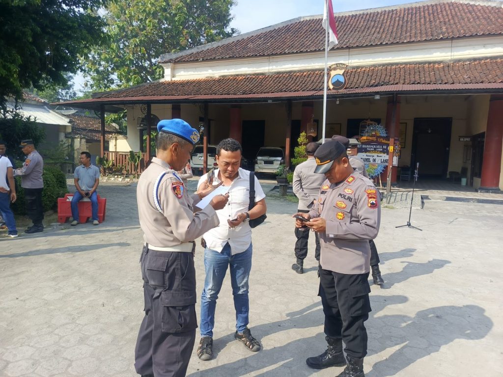 Gaktiblin Personil Oleh Kapolsek Lasem & Propam, Cek Sikap Tampang